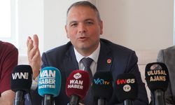 Özay İlhan'dan sert açıklama: Van her geçen gün kan kaybediyor!