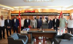 AK Parti Van İl Başkanlığından siyasi partilere ziyaret