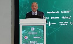 Ticaret Bakan Yardımcısı Mahmut Gürcan Van'da konuştu