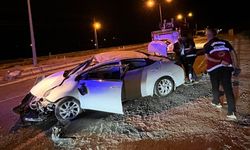 Van'da Gece Yarısı Trafik Kazası: 1 Yaralı
