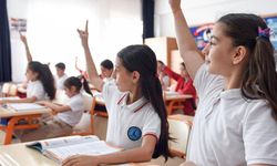 Öğrenciler ve veliler dikkat! Okul yönetmeliği değişti