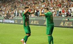 Amed Spor, Erzurumspor FK'yı 3-0 mağlup etti