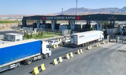 Habur'da günlük TIR çıkış rekoru kırıldı