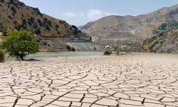 Hakkari'deki heyelan riski masada