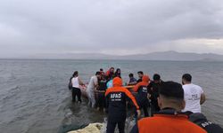 Van Gölü’nde can pazarı