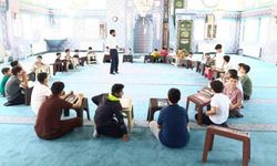 Van'da Yaz Kuran Kursunda Bağımlılık Semineri