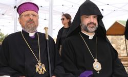 Tarihi Akdamar Kilisesi'nde 14'üncü ayin başladı