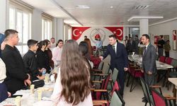 Çatak’ta dereceye giren öğrenciler ödüllendirildi