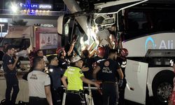 Yolcu otobüsü alt geçit duvarına çarptı: 11 yaralı
