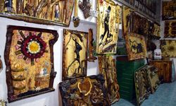 Van'da 35 yıldır topladığı atıkları sanat eserine dönüştürüyor