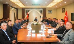 Hakkâri’de sahipsiz hayvanların durumu masaya yatırıldı