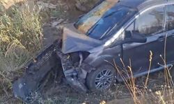Yüksekova-Van yolunda trafik kazası: 4 yaralı