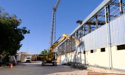 Van Şehir Stadı’nın yıkımı sürüyor