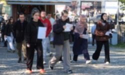 Van’da KPSS Ön Lisans heyecanı! Binlerce aday memuriyet için ter döktü