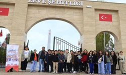 Vanlı öğrenciler kentin tarihi ve turistik mekanlarını gezdi