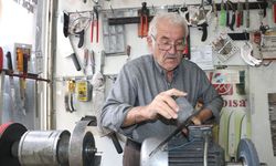 Van'da baba mesleğini 60 yıldır sürdürüyor