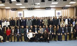 Van Barosu'na kayıtlı avukatlar sandık başına gitti!