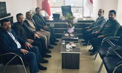 Nüfus Müdürlüğü personelinden Müftü Durmuş'a anlamlı ziyaret