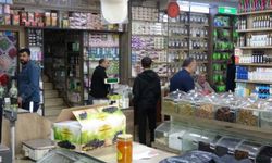 Van’da soğuk hava aktarlardaki yoğunluğu artırdı