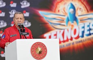 Cumhurbaşkanı Erdoğan: Savunma ihracatında bu yılki hedefimiz 6 milyar doları aşmak