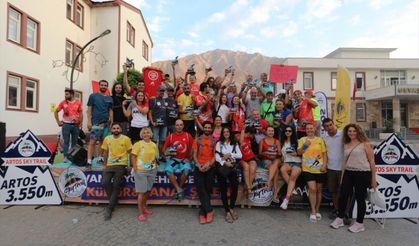 Van'da düzenlenen Yüksek Dağ Koşusu Artos Ultra Sky Maratonu tamamlandı