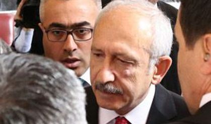 Kemal Kılıçdaroğlu'na yumruklu saldırı