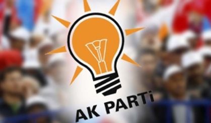 AK Parti'de istifa depremi