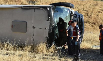 Van'a gelen otobüs kaza yaptı!