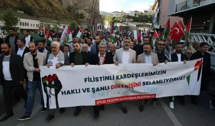 Van ve Bitlis'te İsrail'in Gazze'ye Yönelik Katliamları Protesto Edildi!