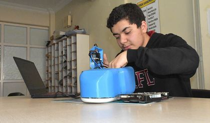 Vanlı öğrenci tasarladığı robotla birinci oldu