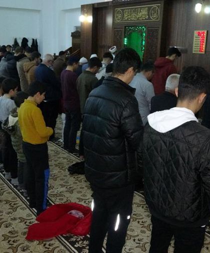 Van’da ilk teravih namazı kılındı