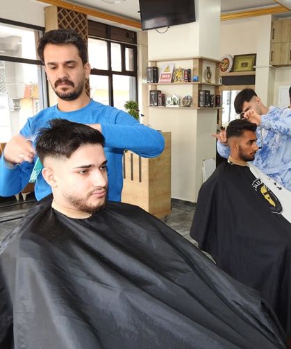 Berberlerden 'tıraşını son güne bırakmayın' uyarısı