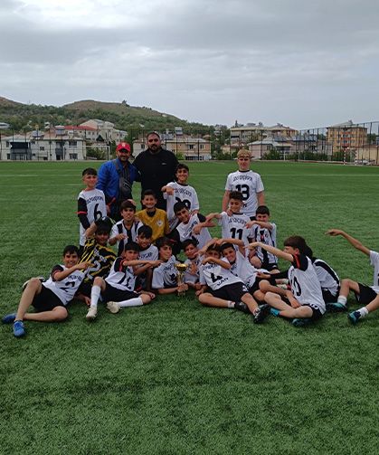 Özalp Gençlikspor U12 Futbol Takımı şampiyon oldu