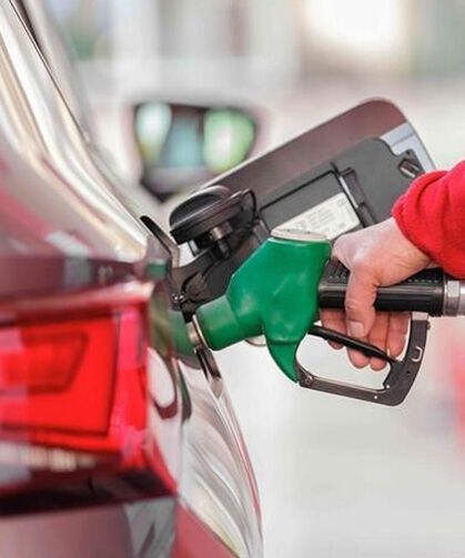 Benzine zam geldi