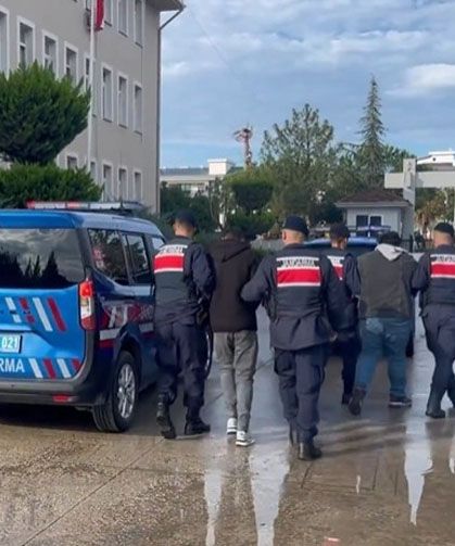 Bakan Yerlikaya: "Van merkezli 10 ilde düzenlenen operasyonda 79 şüpheliyi yakaladık"