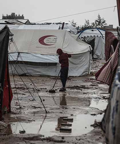 Gazze'de fırtına nedeniyle hayatını kaybedenlerin sayısı 14'e yükseldi