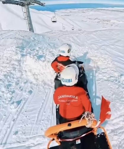 Abalı Kayak Merkezi'nde JAK timlerinden güvenlik devriyesi