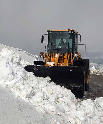 Van'da kar nedeniyle kapanan 67 yerleşim yerinin yolu açılıyor
