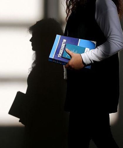 Yükseköğretimde kadın öğrencilerin oranı yüzde 53,2'ye ulaştı