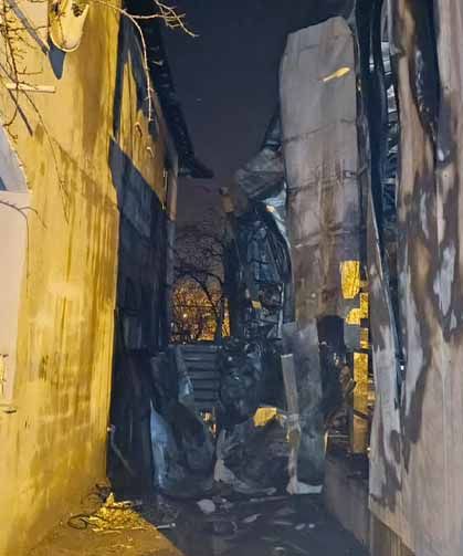 Van’da iş yerindeki yangında 1 kişi yaralandı