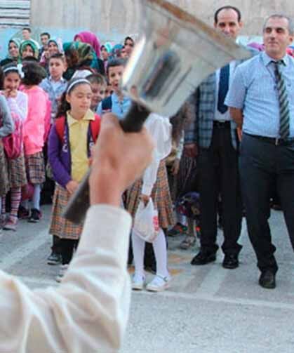 Okullarda ikinci ara tatil için son ders zili bugün çalıyor