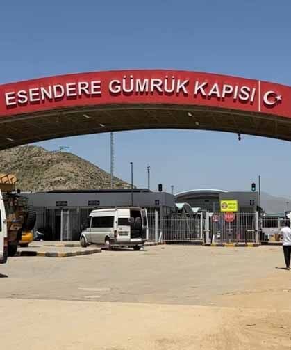 Esendere Sınır Kapısı'nda geçişlere kısıtlama getirildi