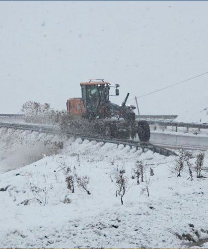 Van'da 21 yerleşim yerinin yolu ulaşıma kapandı