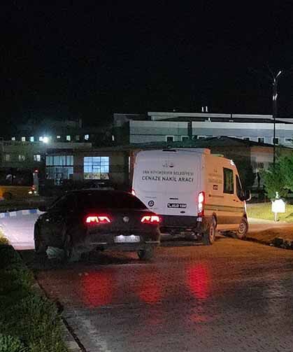 Van'da ölen çocuğun cenazesi Adli Tıp Kurumuna sevk edildi