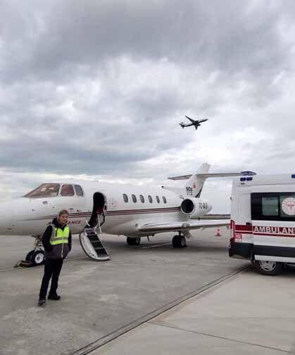 Van’da 2 günlük bebek için ambulans uçak havalandı