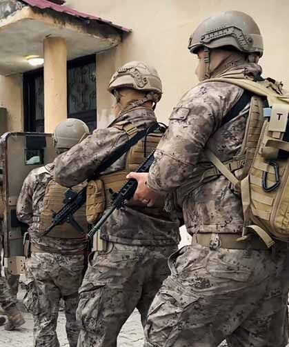 Hakkari'de kaçakçılık şebekesi çökertildi