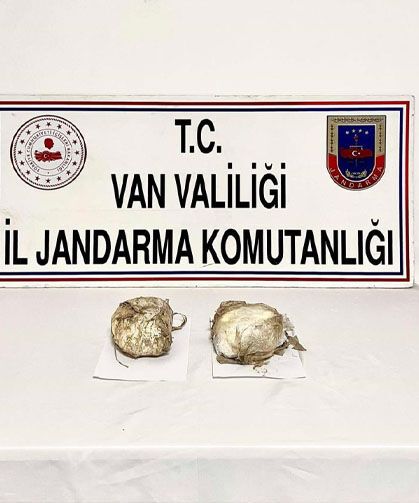 Özalp’te 4 kilo 270 gram afyon sakızı ele geçirildi