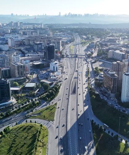 Bayramın ilk günü yollar boş kaldı
