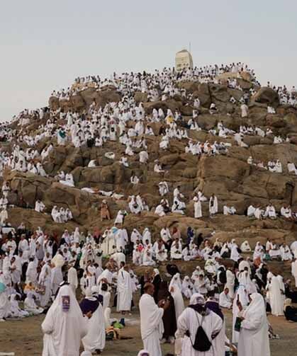 Hacı adaylarının Arafat yolculuğu başladı