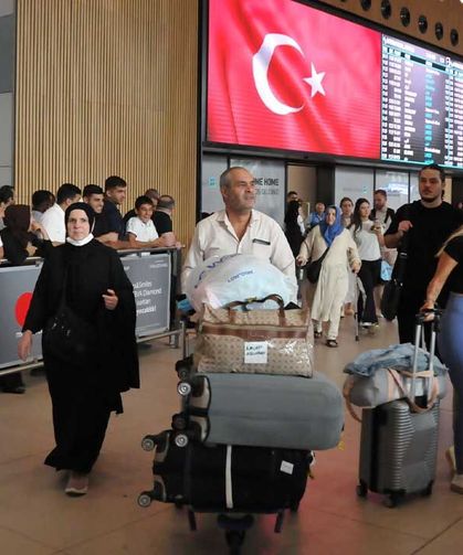 Hacılar yurda dönmeye başladı